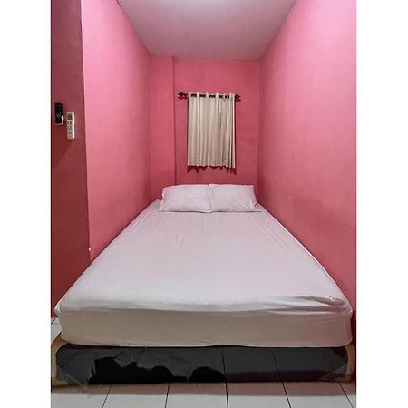 Koolkost Near Rs Graha Kedoya Hotell Jakarta Exteriör bild