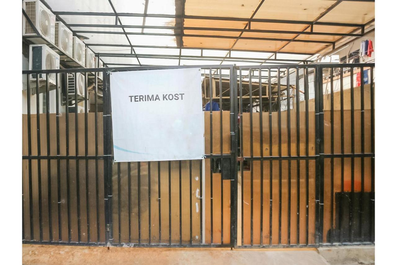 Koolkost Near Rs Graha Kedoya Hotell Jakarta Exteriör bild
